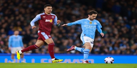 Bernardo_Silva_of_Manchester_City_in_action_with_Morgan_Rogers_of_Aston_Villa_020e15da6c.jpg
