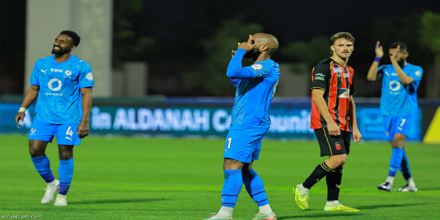 Διαθέτει ποιοτικότερους ξένους.png