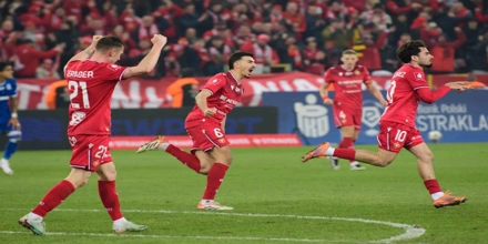 Κερδίζει και ελπίζει η Βίτζεβ