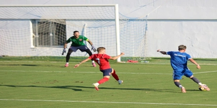 linoun-tis-diafores-tous-sta-penalti.jpg