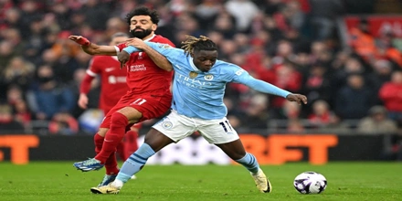 Mohamed-Salah-and-Jeremy-Doku.jpg