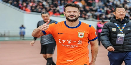 Πρώτο ντέρμπι στην Κίνα.jpg